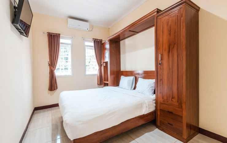 Aquina House Hotel Bogor Exterior photo